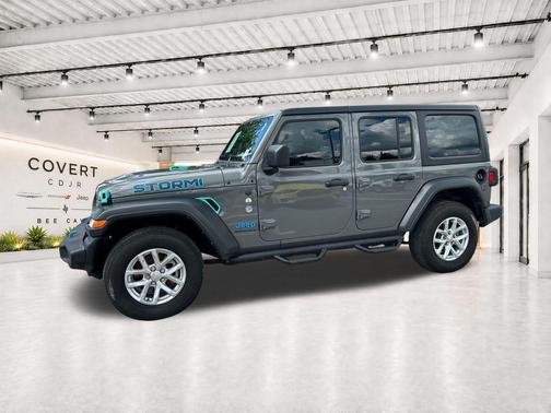 Gray Clearcoat 2023 Jeep Wrangler Sport