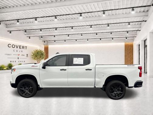 Summit White 2025 Chevrolet Silverado 1500 LT Trail Boss