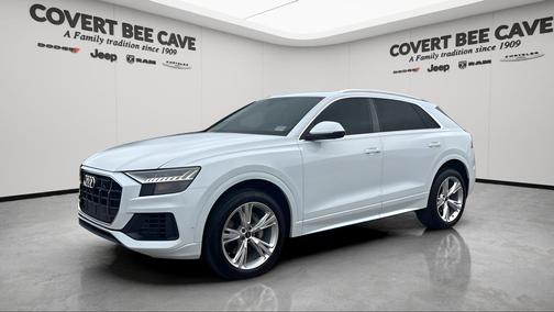 2023 Audi Q8 55 Premium