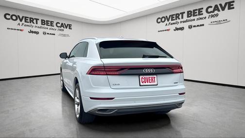 2023 Audi Q8 55 Premium