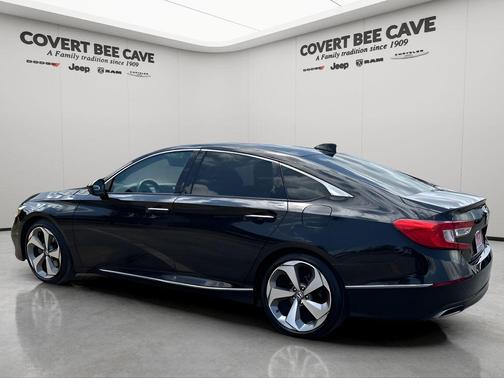 2020 Honda Accord Touring 2.0T