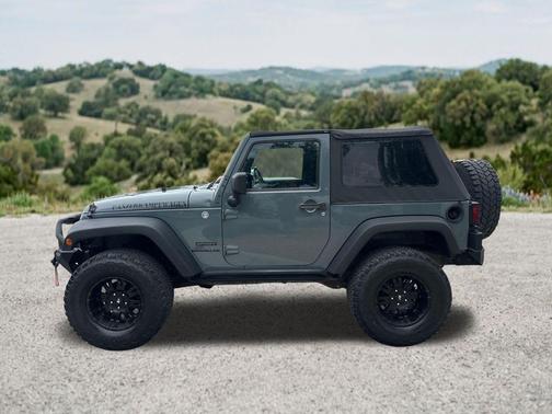 Anvil Clearcoat 2014 Jeep Wrangler Sport