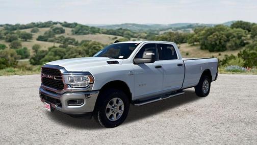 Bright White Clearcoat 2024 RAM 3500 Big Horn