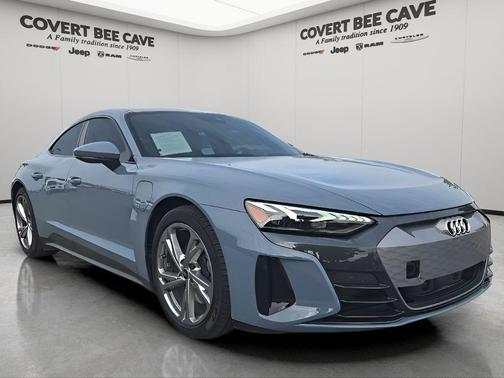 2022 Audi e-tron GT Premium Plus