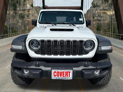Bright White Clearcoat 2026 Jeep Wrangler Moab 392