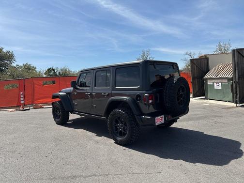 2024 Jeep Wrangler Sport