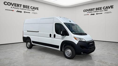 Bright White Clearcoat 2026 RAM ProMaster 2500 High Roof