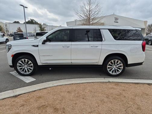 2024 GMC Yukon XL Denali