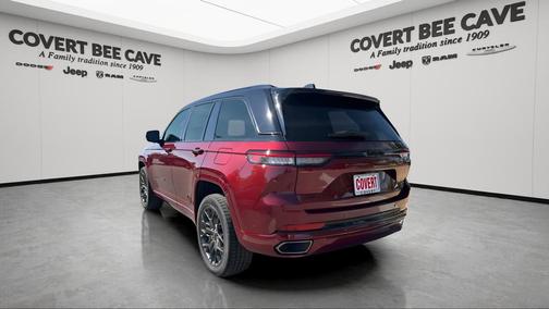 2025 Jeep Grand Cherokee Summit