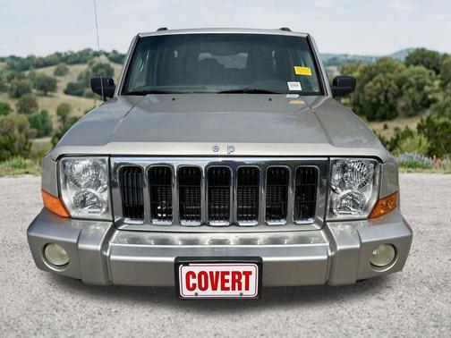 Light Greystone Pearlcoat 2008 Jeep Commander Sport