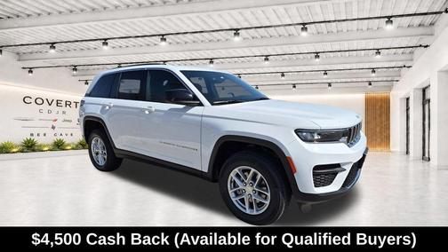 Bright White Clearcoat 2026 Jeep Grand Cherokee Laredo X