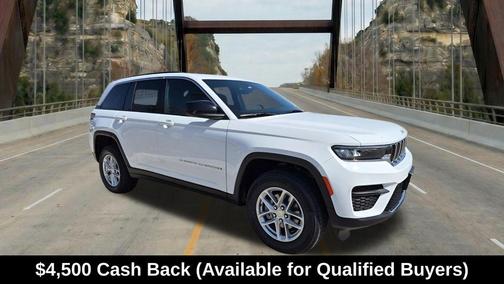 Bright White Clearcoat 2026 Jeep Grand Cherokee Laredo X