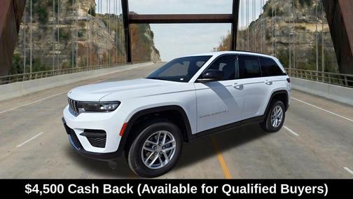 Bright White Clearcoat 2026 Jeep Grand Cherokee Laredo X
