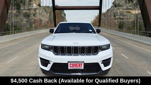 Bright White Clearcoat 2026 Jeep Grand Cherokee Laredo X