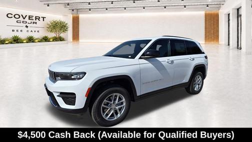 Bright White Clearcoat 2026 Jeep Grand Cherokee Laredo X