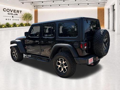Black Clearcoat 2020 Jeep Wrangler Unlimited Rubicon
