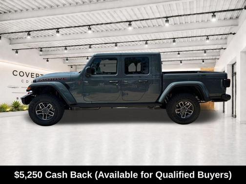Anvil Clearcoat 2026 Jeep Gladiator Mojave