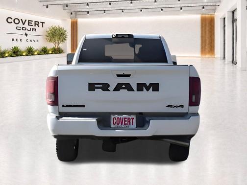 Bright White Clearcoat 2025 RAM 2500 Laramie