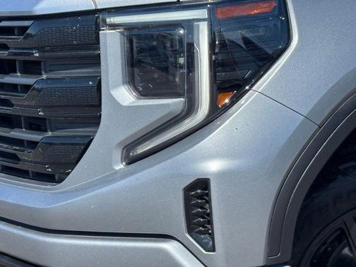 Sterling 2023 GMC Sierra 1500 Elevation
