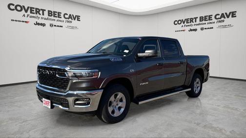 Granite Crystal Clearcoat Metallic 2026 RAM 1500 Big Horn/Lone Star