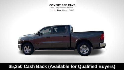 Granite Crystal Clearcoat Metallic 2026 RAM 1500 Big Horn/Lone Star