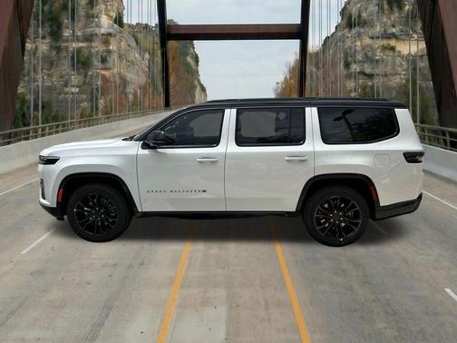 Bright White Clearcoat 2026 Jeep Grand Wagoneer Summit