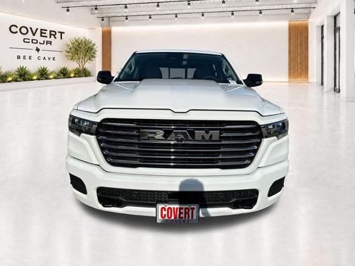 Bright White Clearcoat 2026 RAM 1500 Laramie
