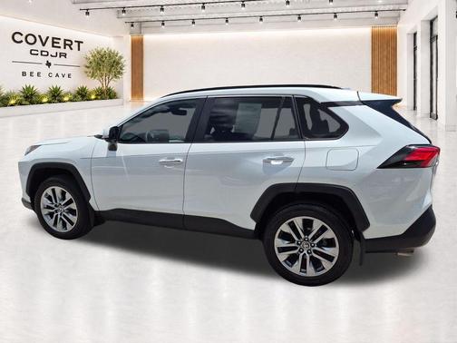 Pearl 2024 Toyota RAV4 Limited