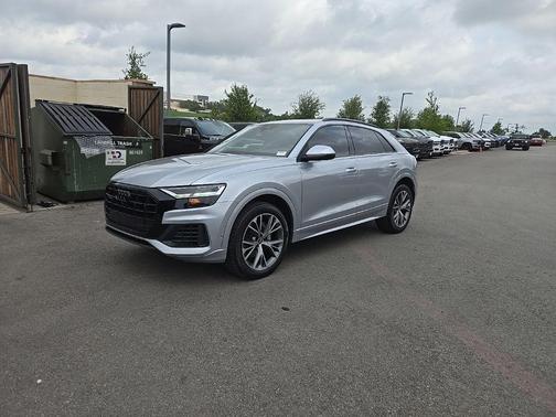 2021 Audi Q8 55 Premium