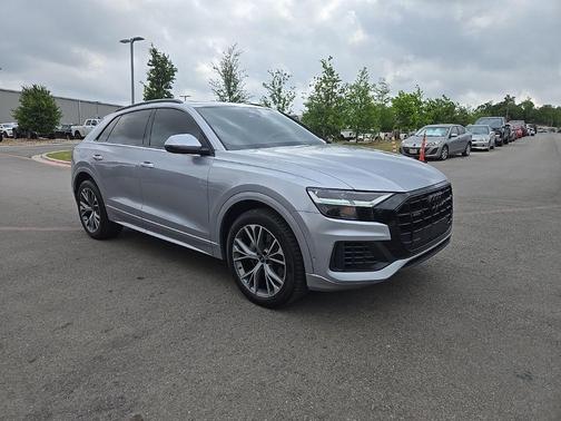 2021 Audi Q8 55 Premium