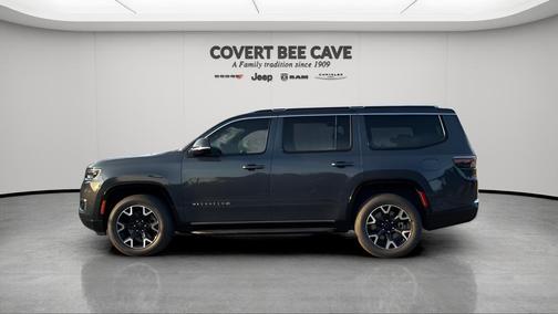 2025 Jeep Wagoneer Base