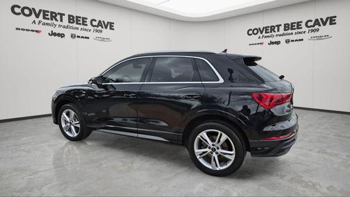 2023 Audi Q3 45 S line Premium