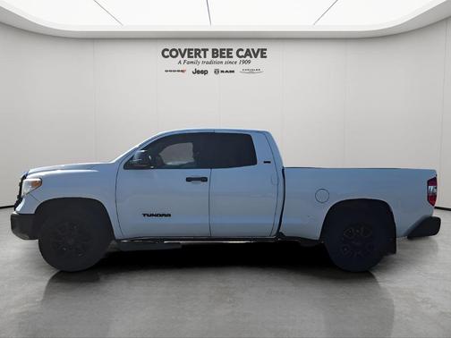2015 Toyota Tundra SR5