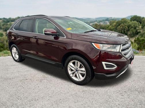 Burgundy 2018 Ford Edge SEL