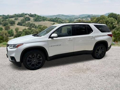 Summit White 2021 Chevrolet Traverse RS