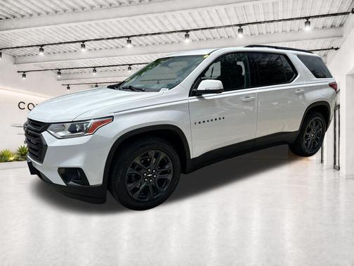 Summit White 2021 Chevrolet Traverse RS