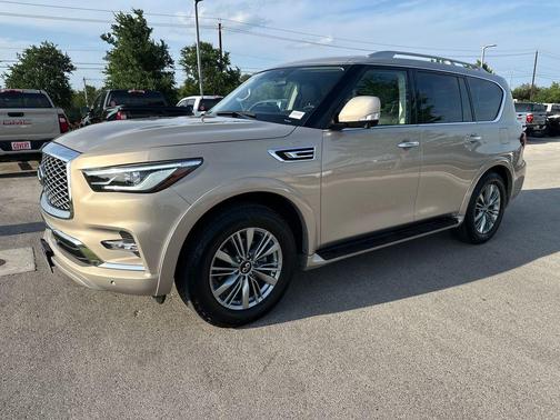 Champagne Quartz 2022 INFINITI QX80 Luxe