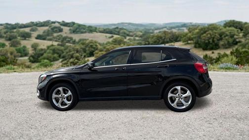 Black 2018 Mercedes-Benz GLA 250 Base