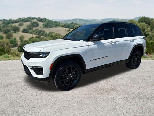 Bright White Clearcoat 2025 Jeep Grand Cherokee Limited