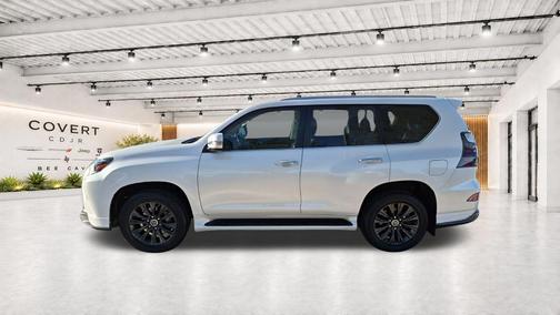 White Pearl 2023 Lexus GX 460 Luxury