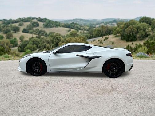 Arctic White 2025 Chevrolet Corvette Z06
