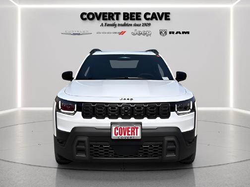 Bright White Clearcoat 2026 Jeep Cherokee Overland