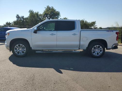2025 Chevrolet Silverado 1500 LTZ