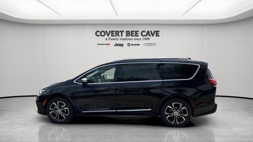 2026 Chrysler Pacifica Pinnacle