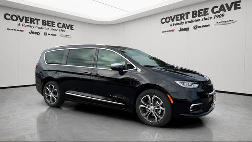 2026 Chrysler Pacifica Pinnacle