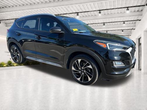 Black Noir Pearl 2021 Hyundai TUCSON Sport