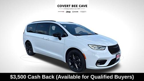 Bright White Clearcoat 2026 Chrysler Pacifica Select