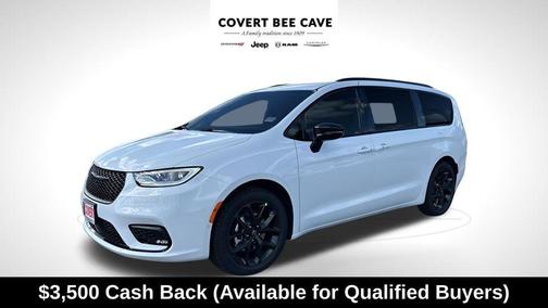 Bright White Clearcoat 2026 Chrysler Pacifica Select