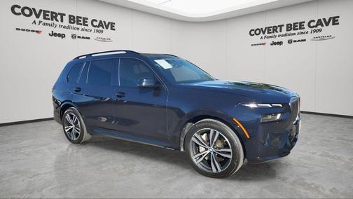 Carbon Black Metallic 2023 BMW X7 xDrive40i