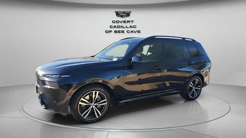 Carbon Black Metallic 2023 BMW X7 xDrive40i